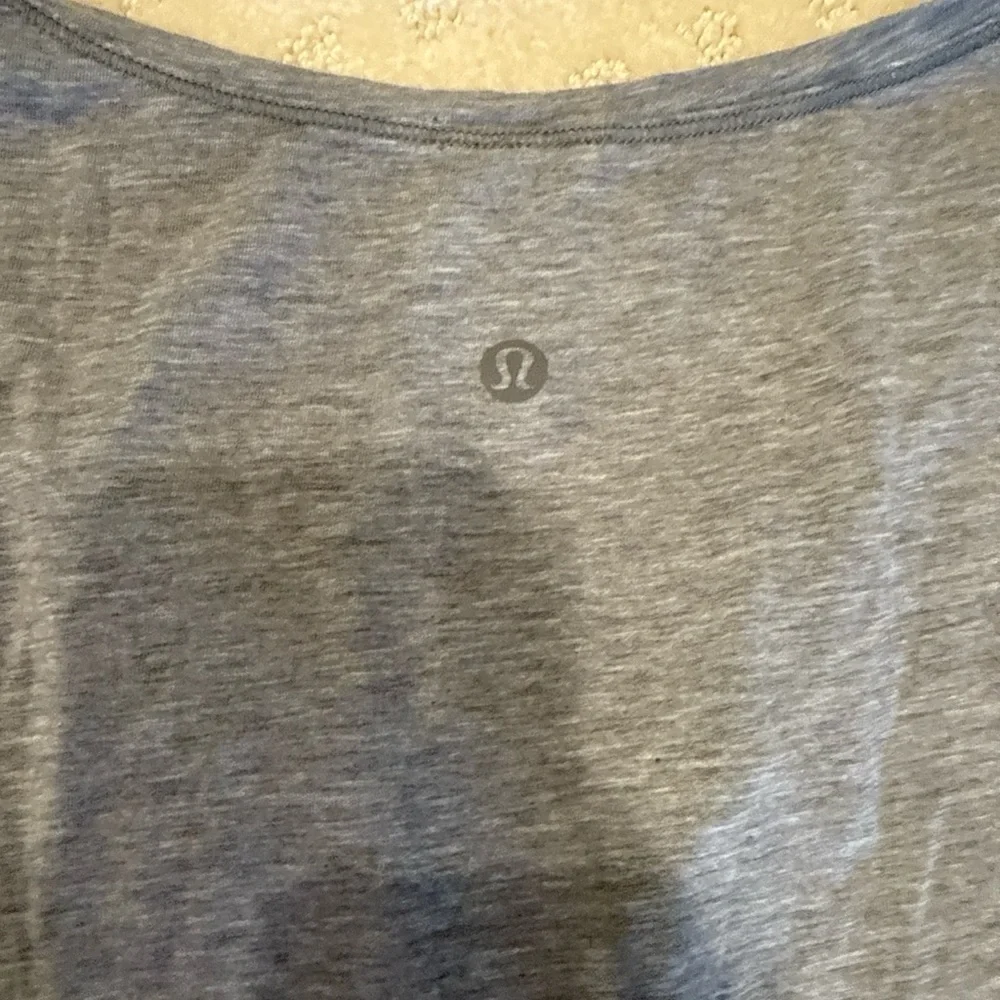 Lululemon Gray Open-Front Crossover Tank Top | Straight Hem Flowy Yoga Layer